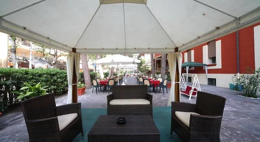 Hotel Villa Augustea 리미니 3*,